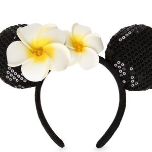 Authentic Disneyland Minnie mouse ears